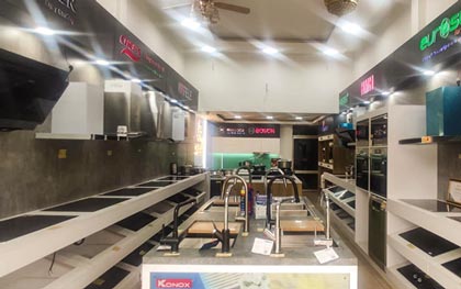 1411 Đường 3/2, TP. HCM