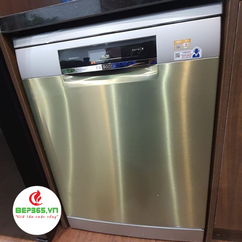 Hình ảnh thực tế máy rửa bát Bosch SMS8YCI03E