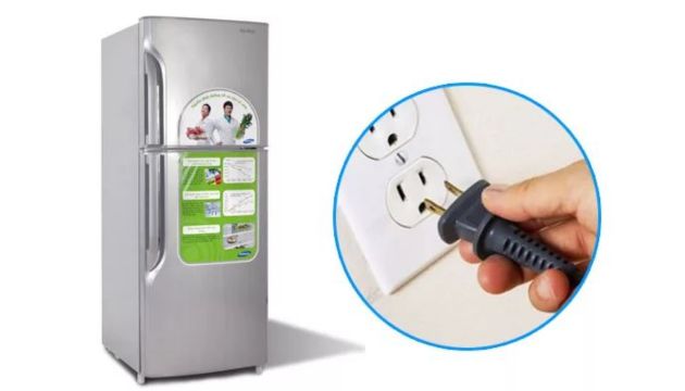 Không cắm điện tủ lạnh ngay khi mới mang về