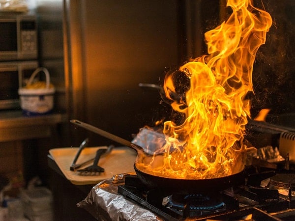 nguy hiểm khi nấu bằng bếp gas: