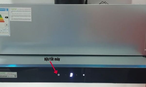 Bật tắt máy hút mùi faster