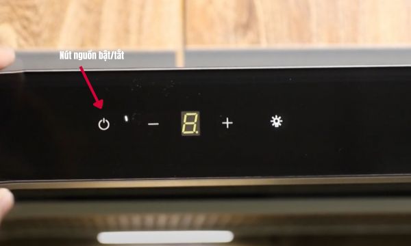 Bật tắt máy hút mùi teka với bảng điều khiển cảm ứng