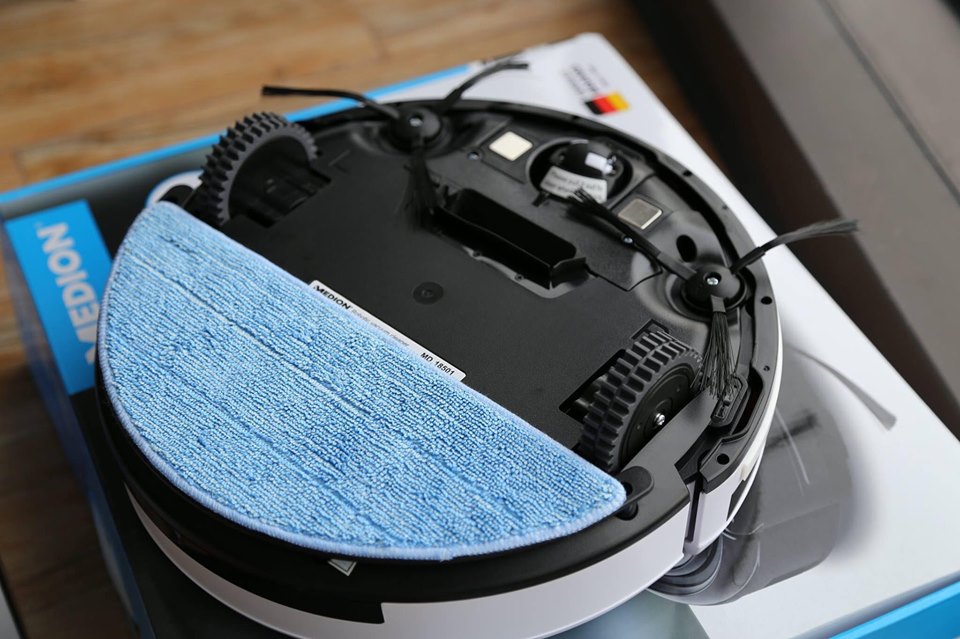 Bảo hành và bảo trì robot hút bụi medion