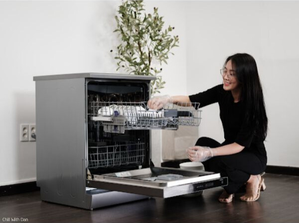 Máy rửa bát Beko BDFN26430XC