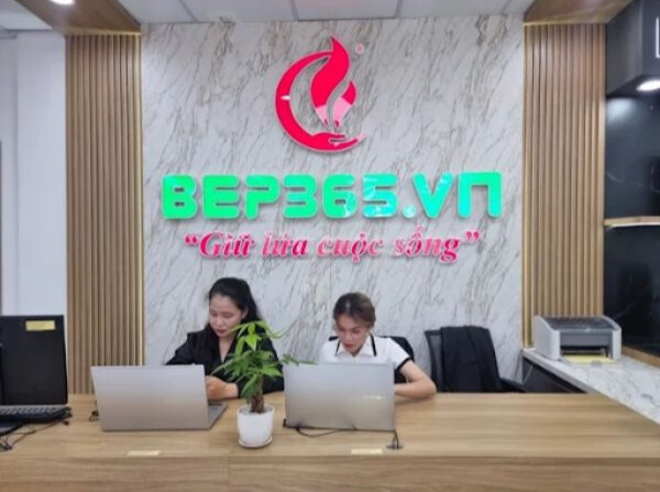 Đội ngũ nhân viên chuyên nghiệp, nhiệt tình 