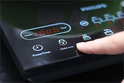 Tìm hiểu bảng điều khiển bếp từ