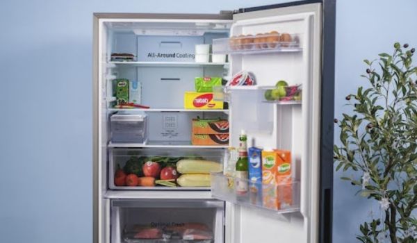 so sánh All-around Cooling có ưu thế hơn một chút về tốc độ làm lạnh