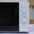 Lò vi sóng Electrolux EMM2022MW