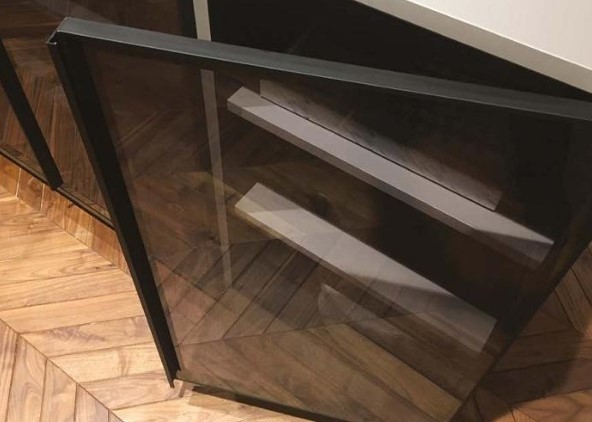 Tay nắm thanh nhôm màu đen Hafele 563.58.313