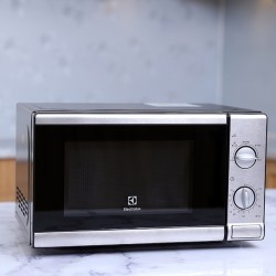 Lò vi sóng Electrolux EMM2026MX